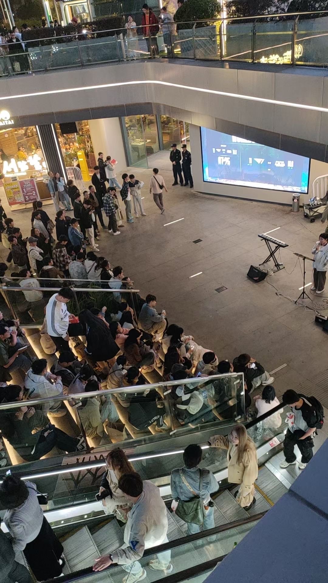 开云体育app-关于比赛氛围紧张，胜负将在一线之间的信息