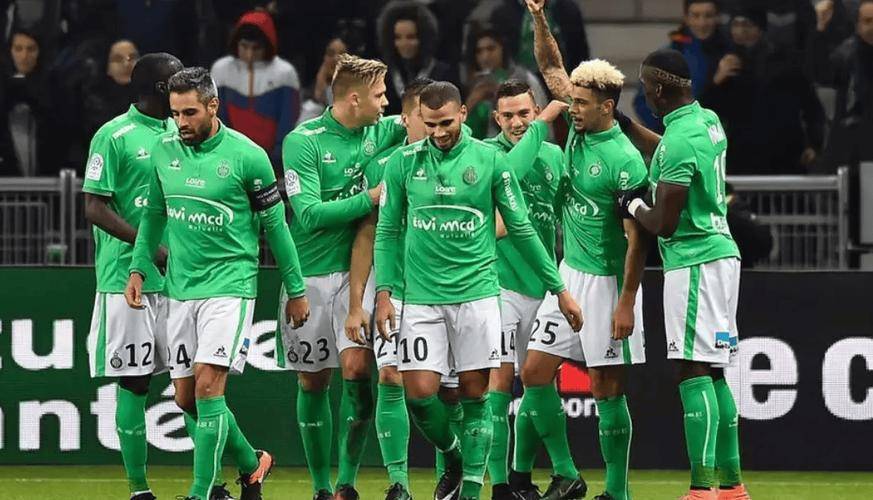 包含亚眠主场战平洛里昂，保级希望仍存的词条