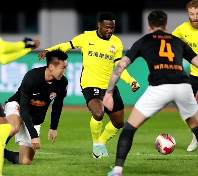 开云体育平台APP-中超豪门对决，实力碰撞激烈不容错过