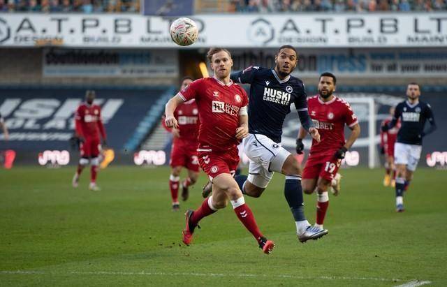 孤注一掷的战术在比赛中卓有成效