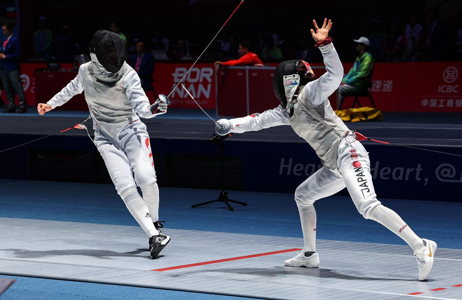 墨西哥击剑选手表现出色获得金牌