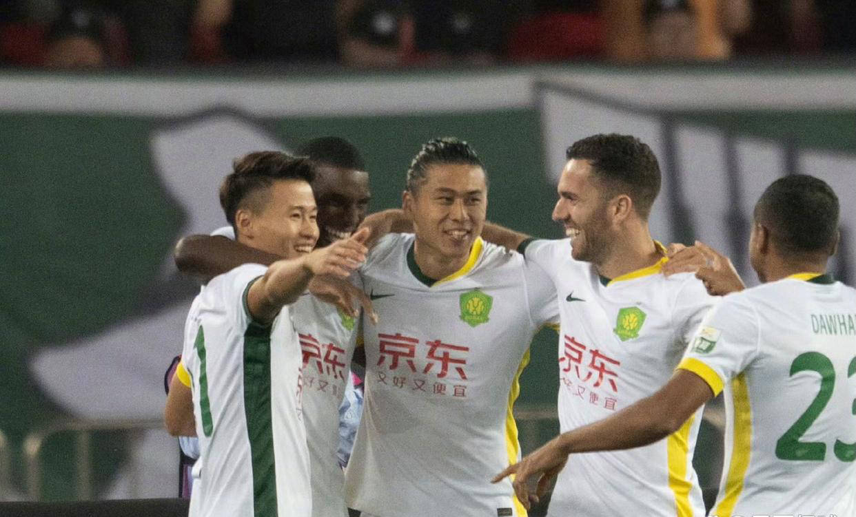 开云APP-关于球队士气高昂，连续击败劲敌，势不可挡的信息