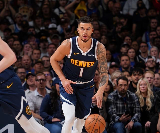 俄超联赛豪门平局激战，小组第一榜首争夺异常激烈