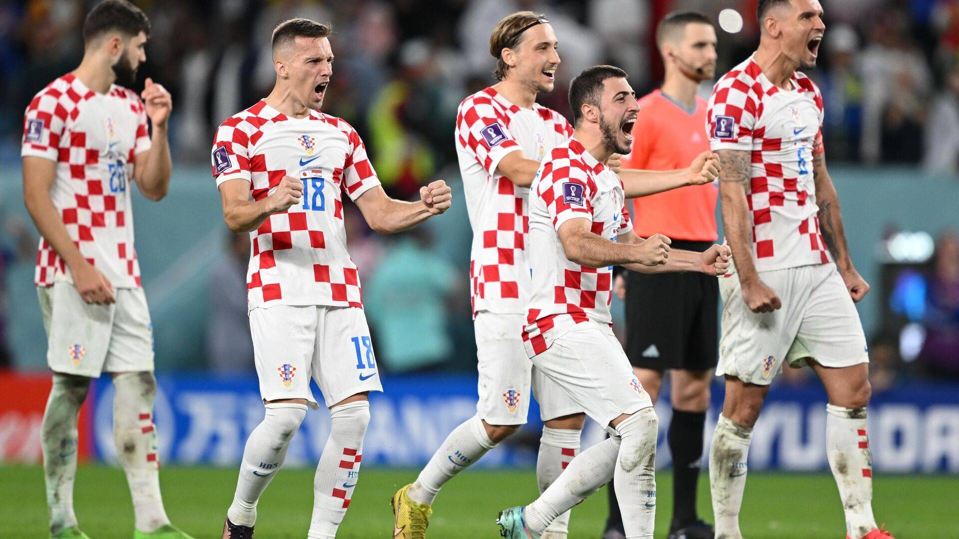 克罗地亚对阵匈牙利，胜者晋级