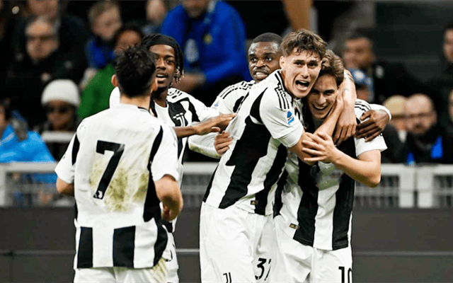 包含尤文图斯客场战胜帕尔马，继续保持冠军争夺希望的词条