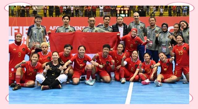 开云体育官方网站-国际女子足球比赛中，中国队蓄势待发