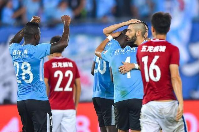 开云体育入口-大连一方客场不敌武汉卓尔，遭遇两连败