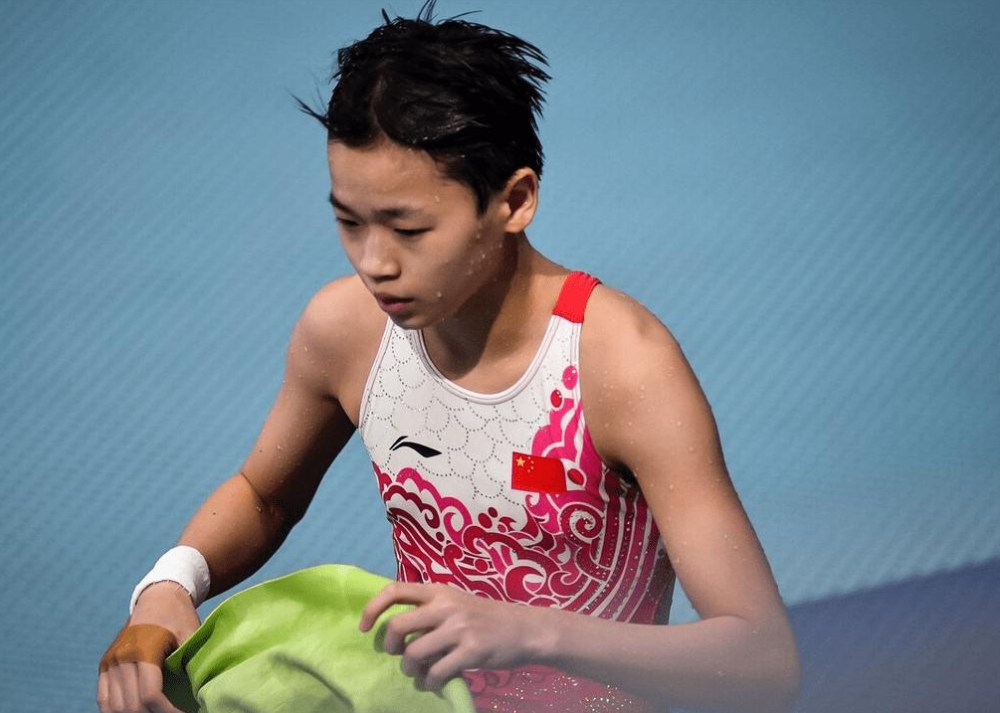 开云APP-德国划船运动员冲刺到底，夺得金牌殊荣