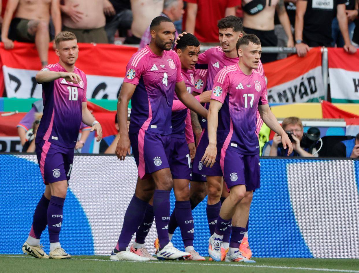 匈牙利队战胜对手，欧预赛晋级在望