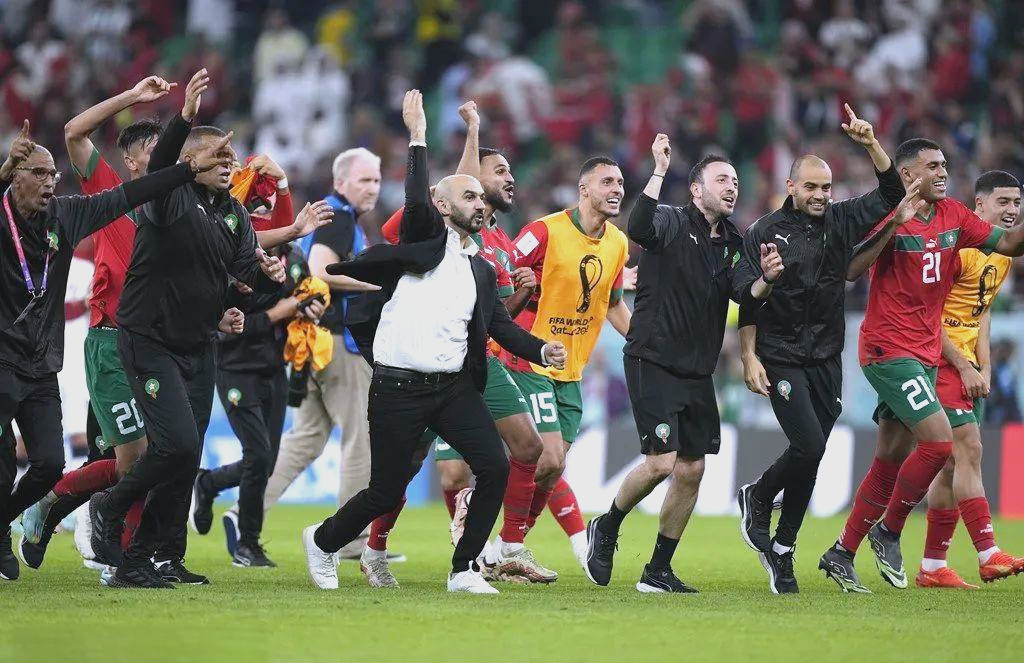 开云下载-非洲球队赢得惊险比赛，晋级半决赛