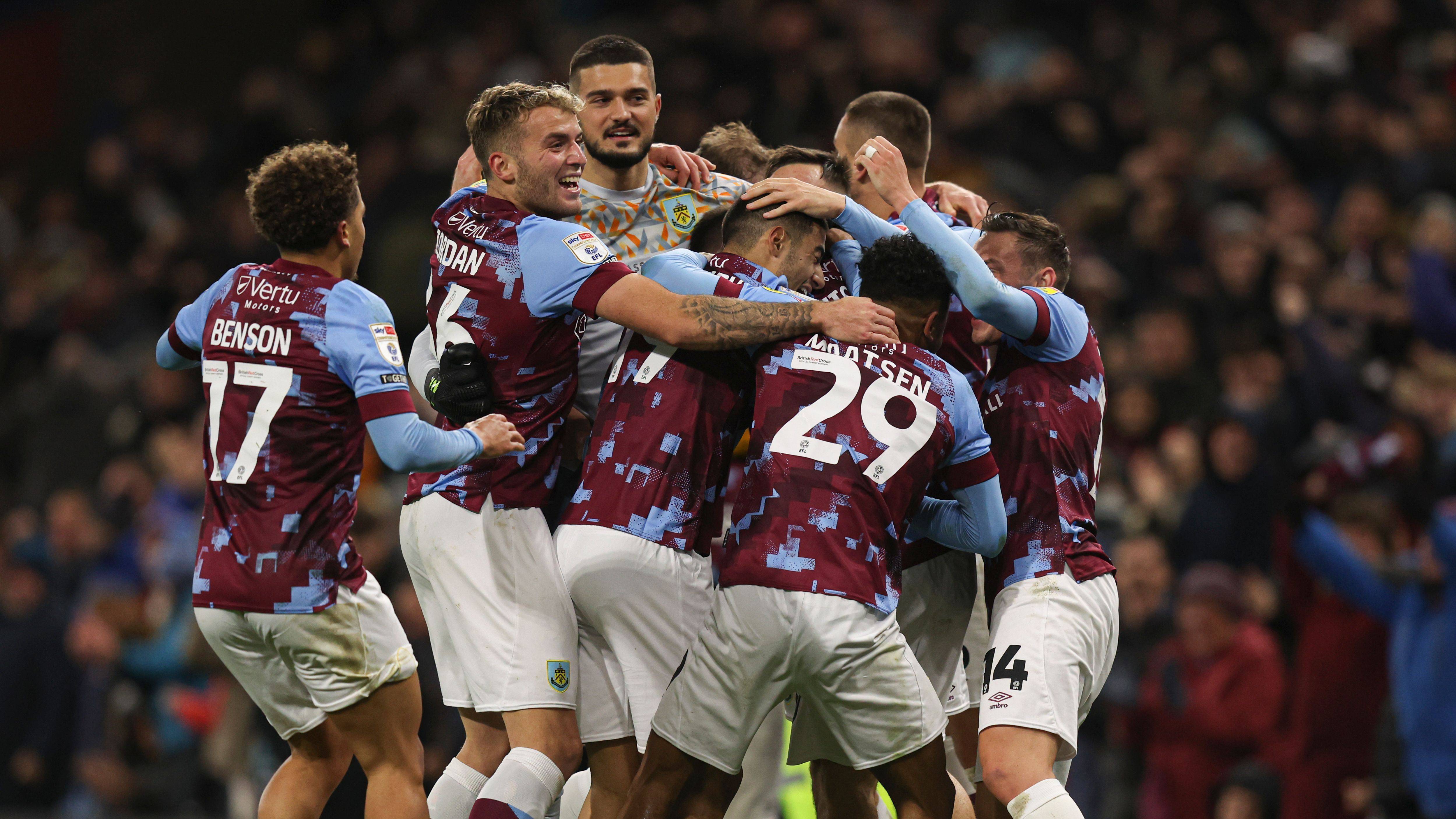 开云体育官方网站-克日连胜3场，稳居积分榜前列！