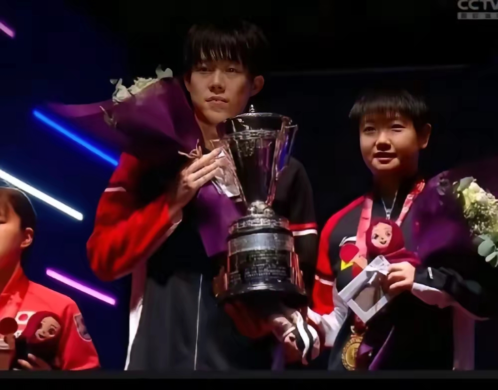 开云体育-惊艳表现！选手创造历史，登上领奖台