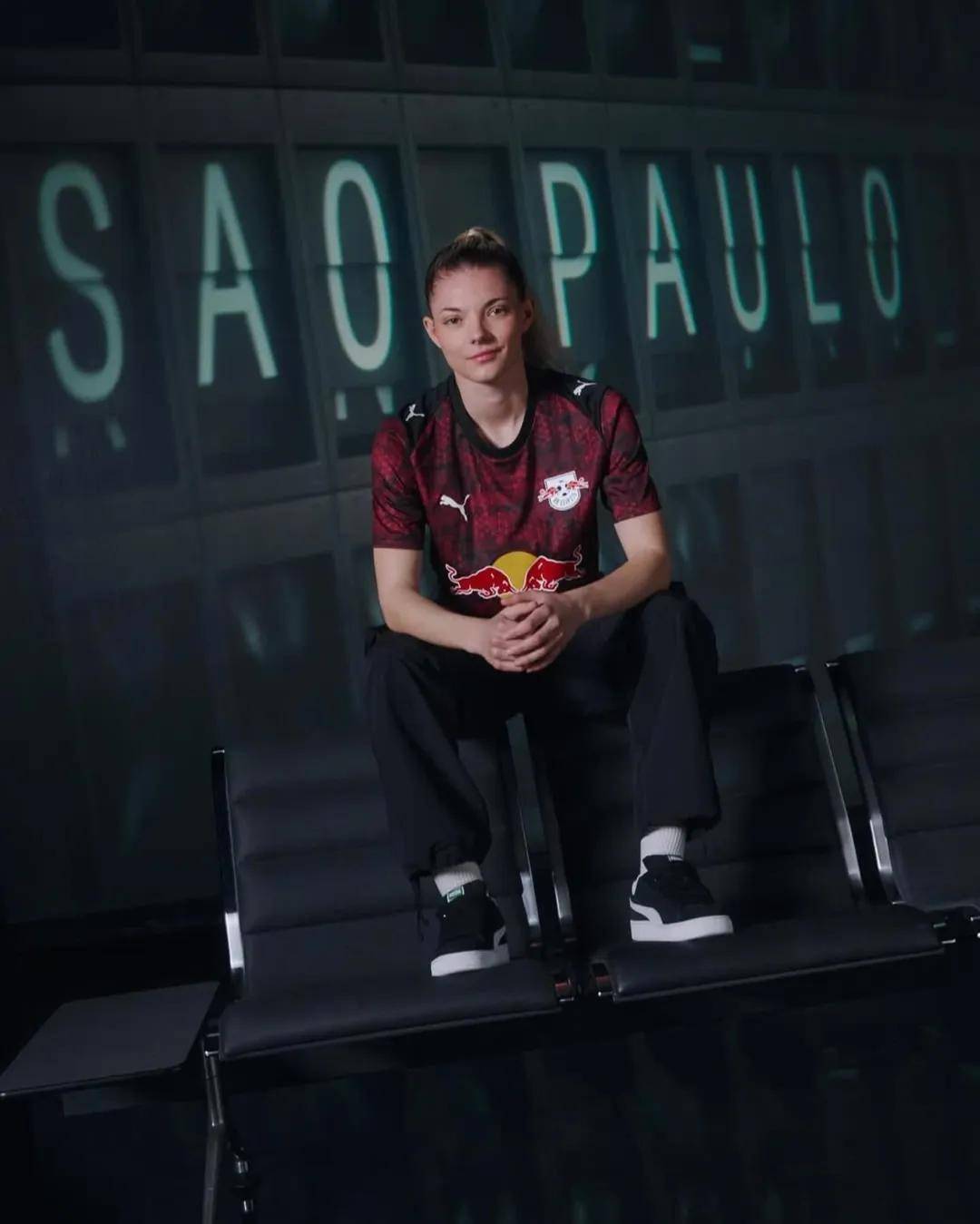 RB莱比锡后防线再次失守，遭遇惨败