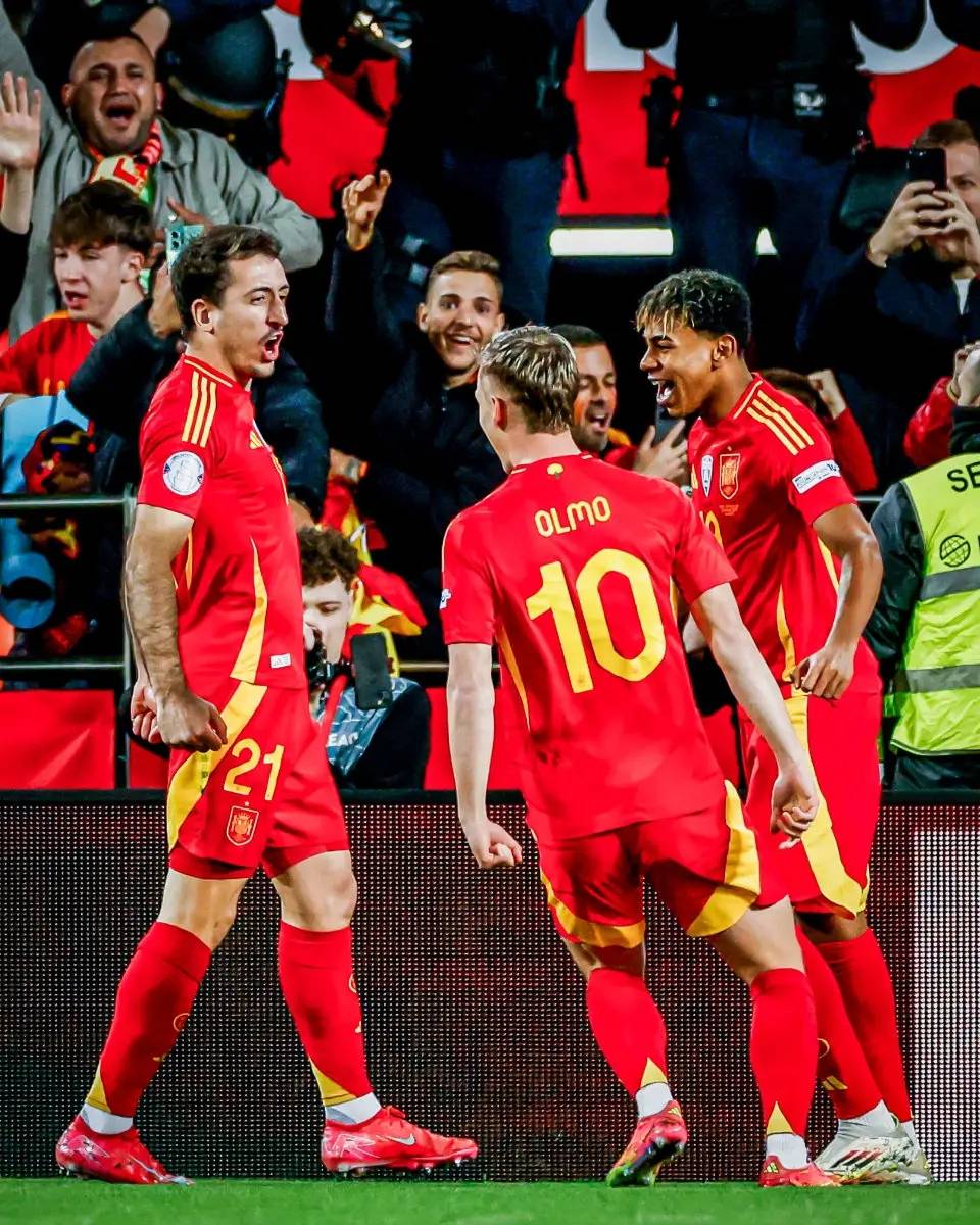 关于法国杀入四强：豪强碾压欧国联对手的信息