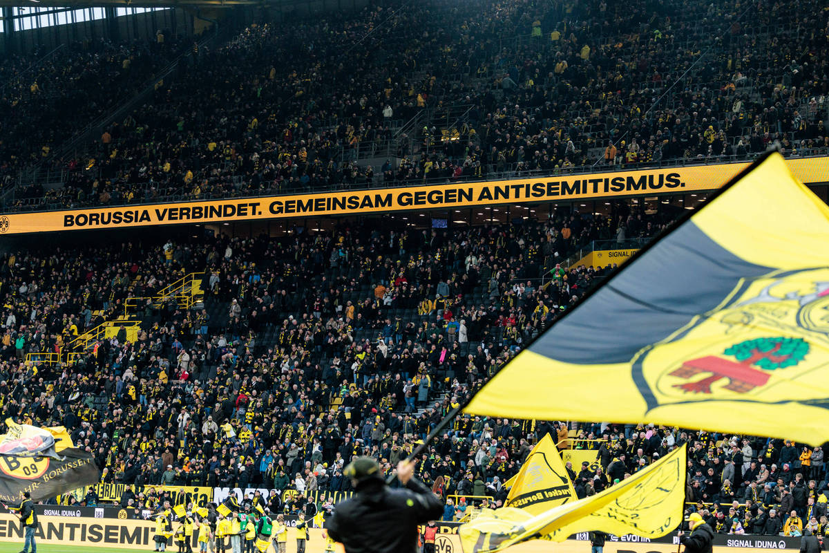 开云体育平台APP-多特蒙德主场大胜，连续斩获关键三分