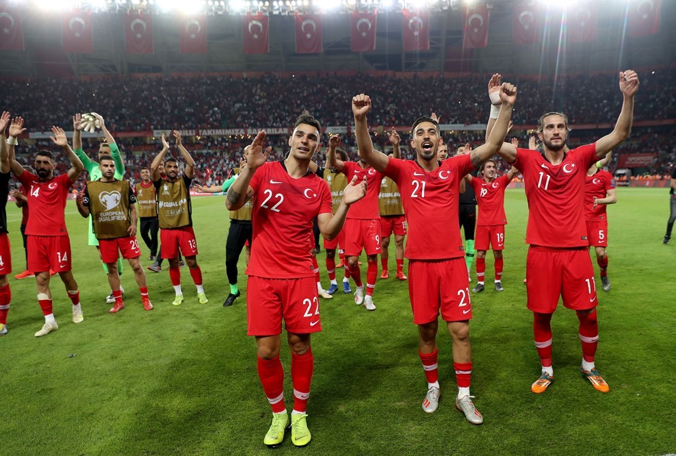 竞技场上，保加利亚大胜摩尔多瓦，稳坐次席