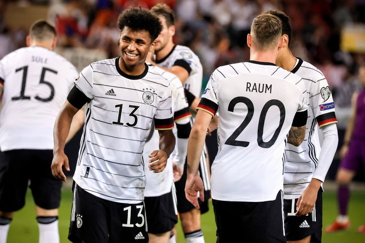 英格兰队横扫德国队，波尔带队取胜