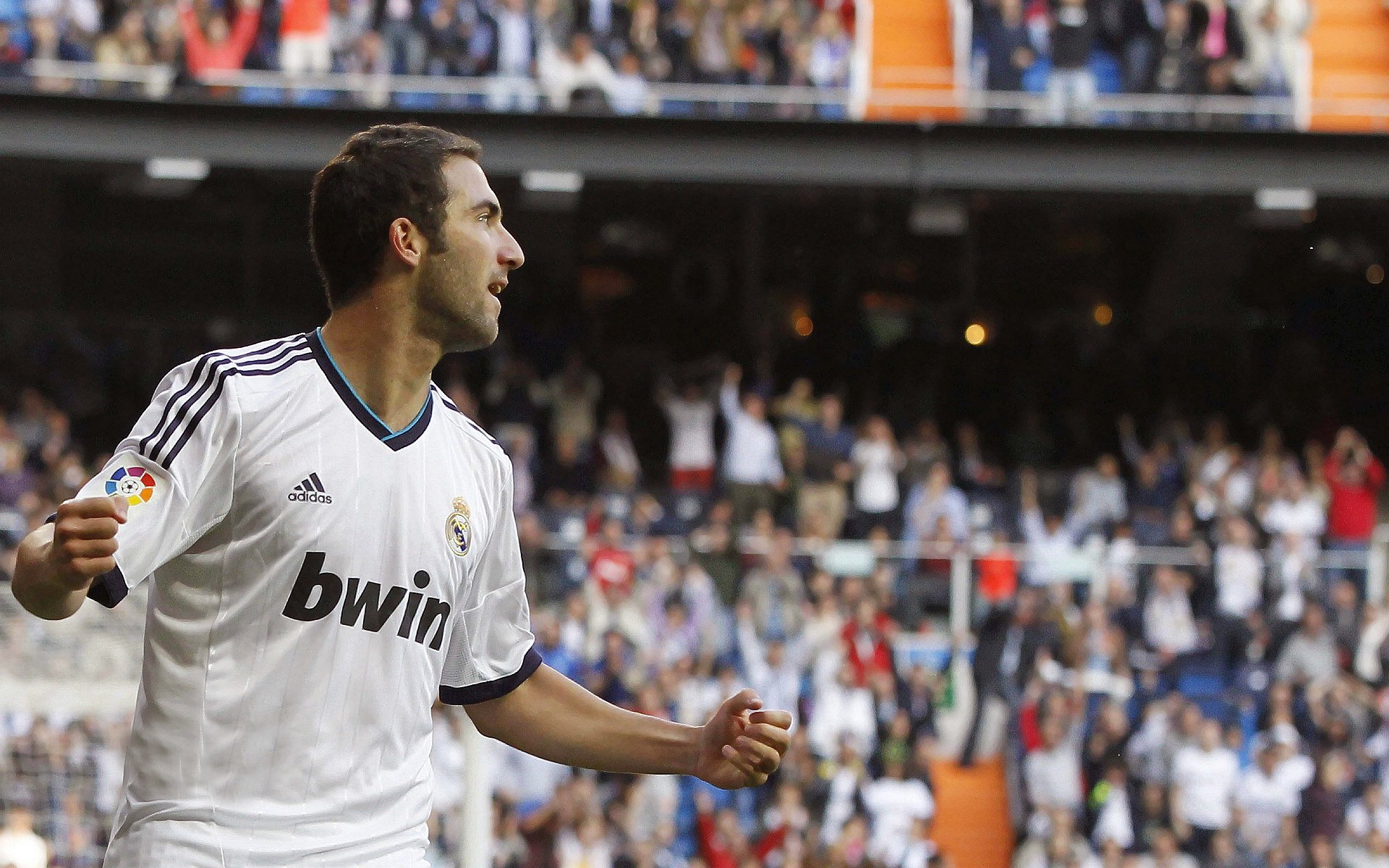 开云体育登录-迪亚斯,燎原之火与蓝色利刃的午夜审判