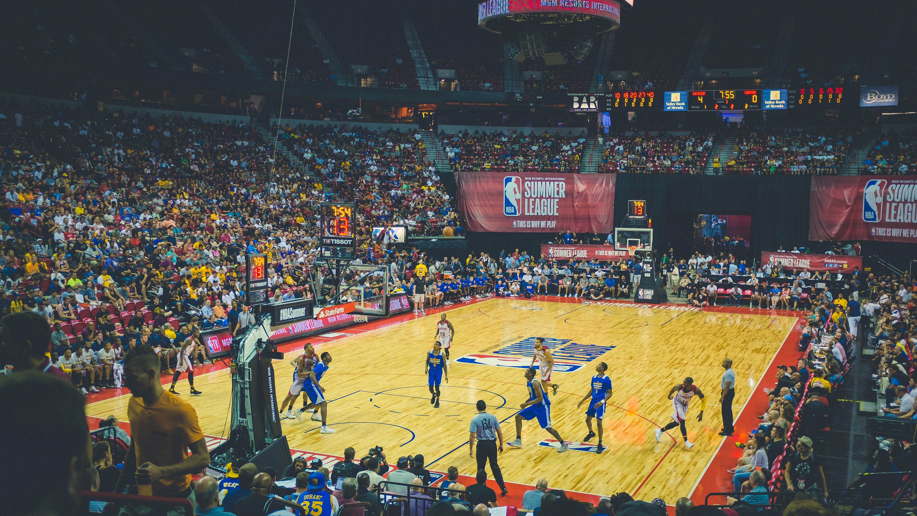 唯一性的天秤,当百年温网对撼商业奇观,鲁德的胜利反证了什么